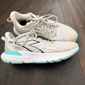 Diadora Mythos Volo 3 Women 9 Light Gray Running Athletic Training Shoes